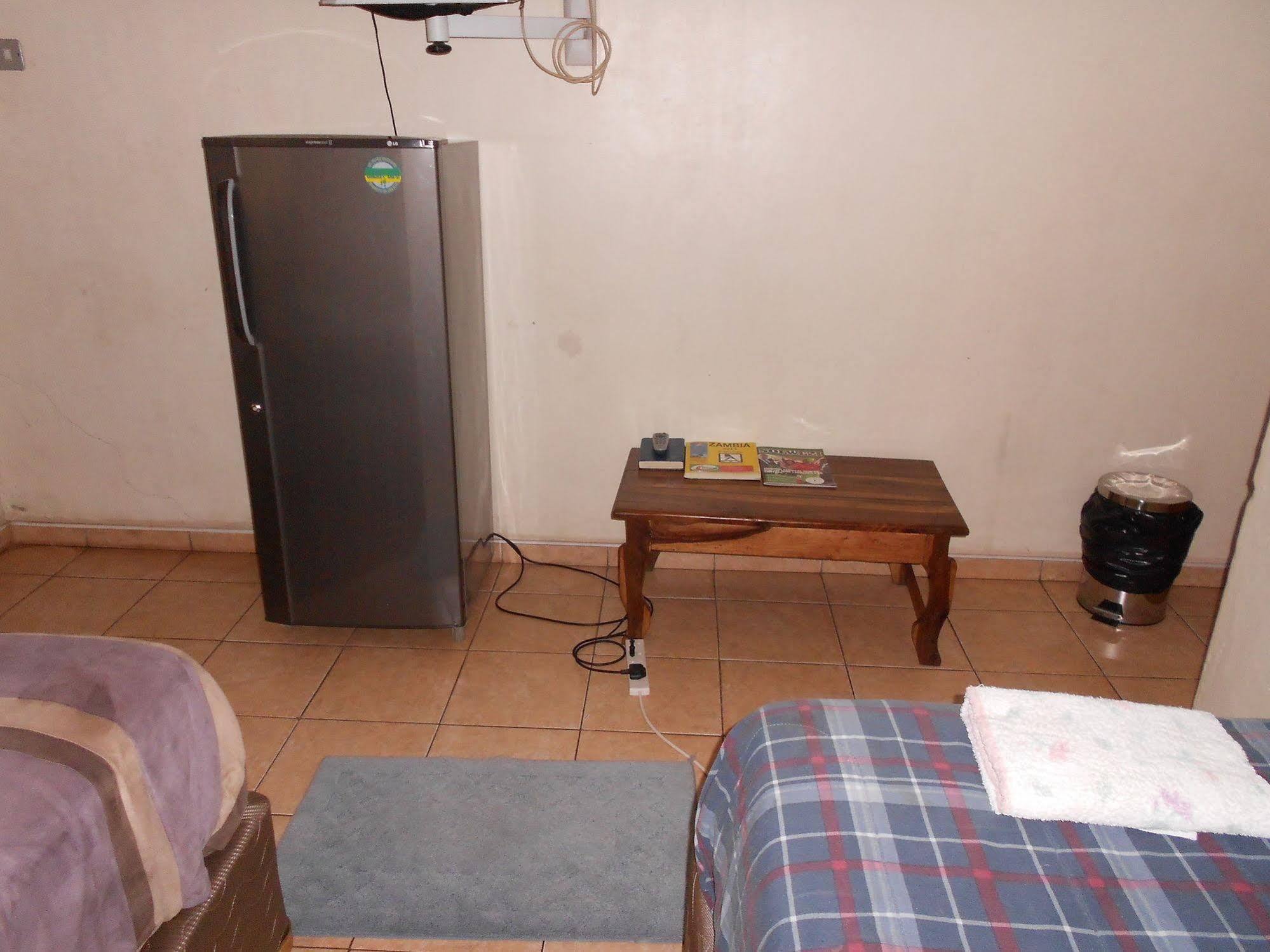 Comfort Corner Guesthouse Livingstone Esterno foto