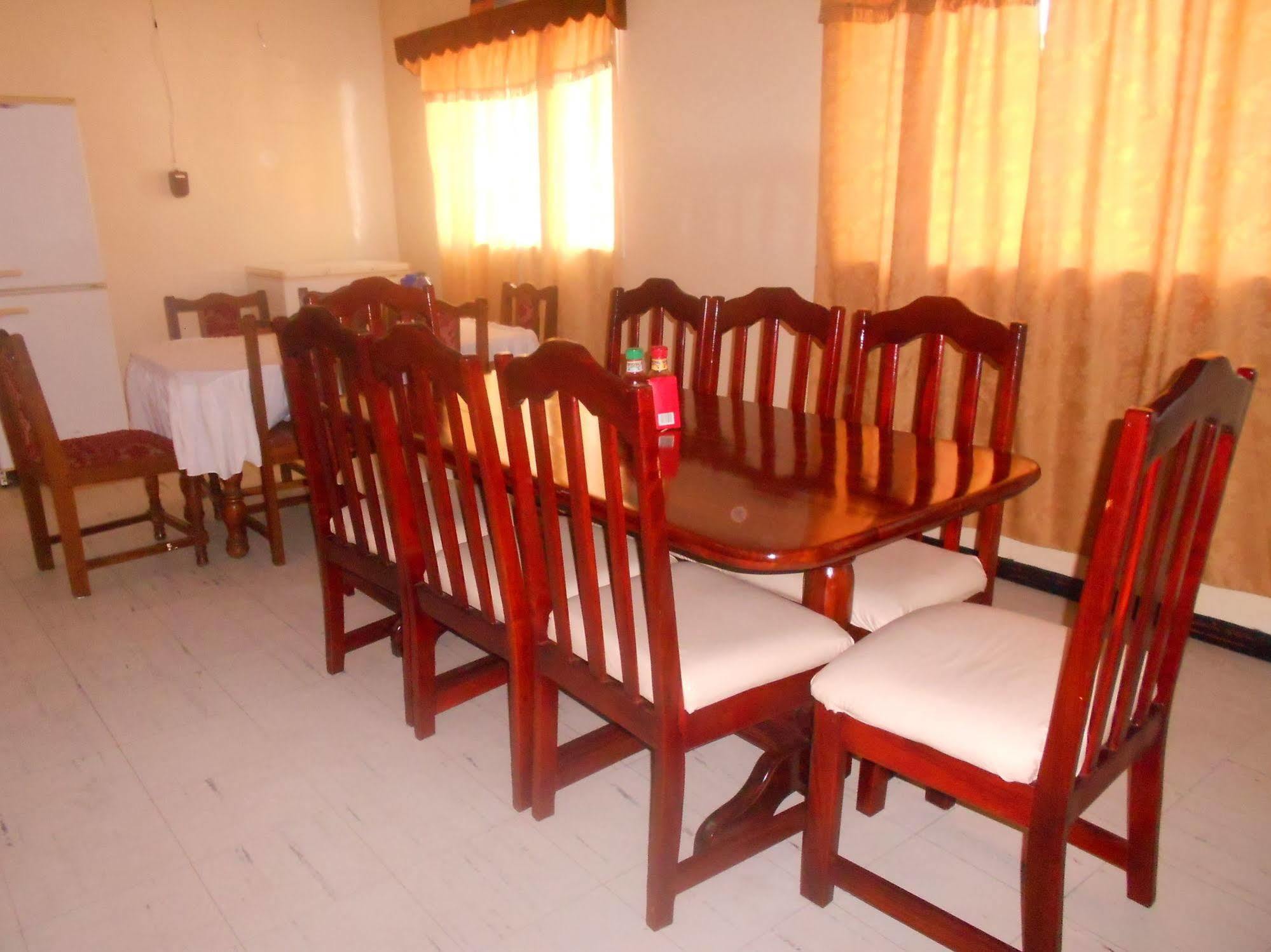 Comfort Corner Guesthouse Livingstone Esterno foto